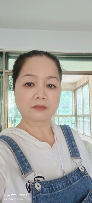 小巧玲珑的第一张照片--顺昌交友中心